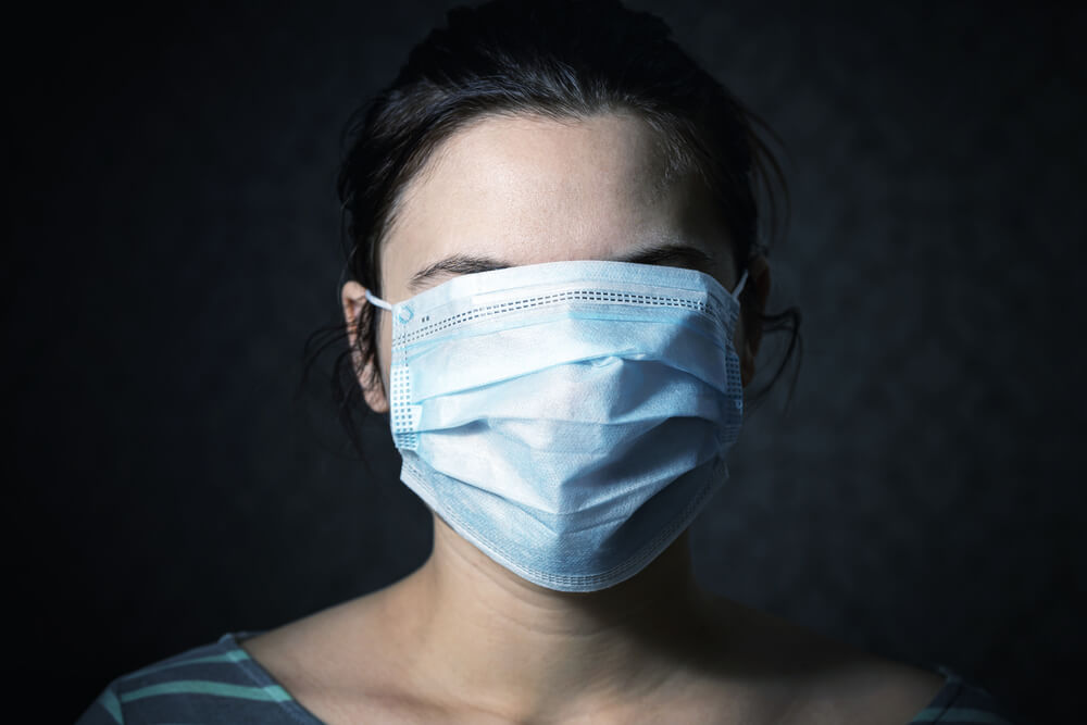 Как сохранять спокойствие во время эпидемии, несмотря на паникеров и теории заговора