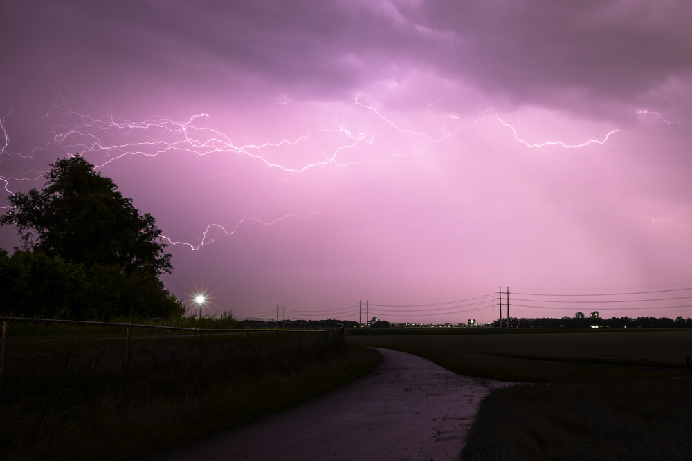 48 часов без света и связи: чему может научить ураган в американском городке